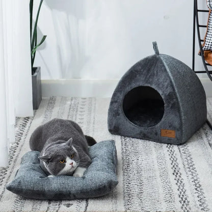 New Triangle Cat Nest Closed